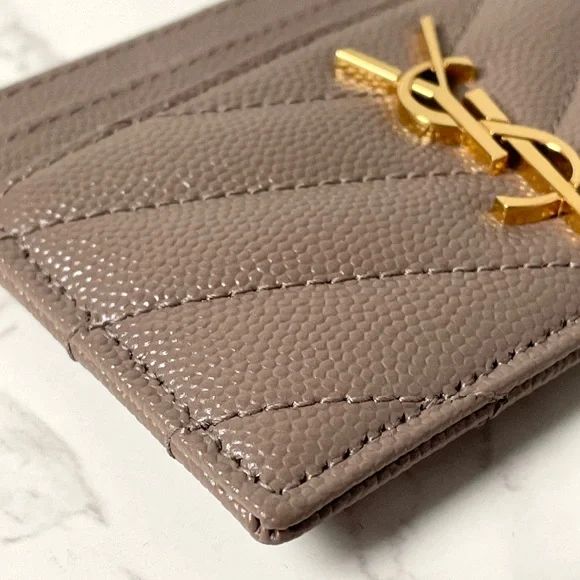 ❌SOLD❌ Saint Laurent YSL Card Holder Dusty Beige Grain de Poudre - Picture 9 of 16